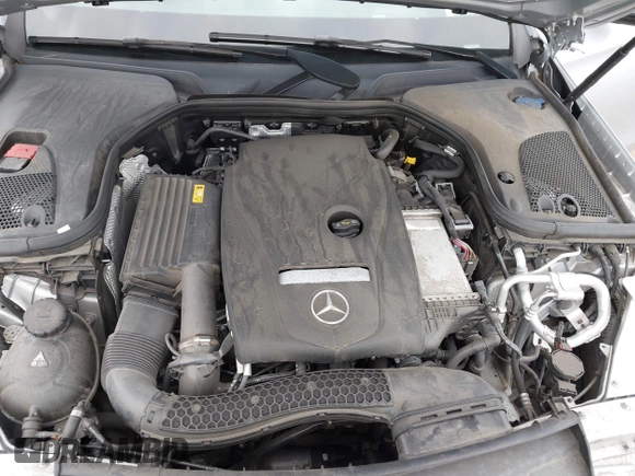 2018 Mercedes-Benz E with VIN WDDZF4KBXJA437064, listed as a IAAI auction lot 41902236 with 47,657 mi miles. Bid and sale history available at carsss.com. Image 10.