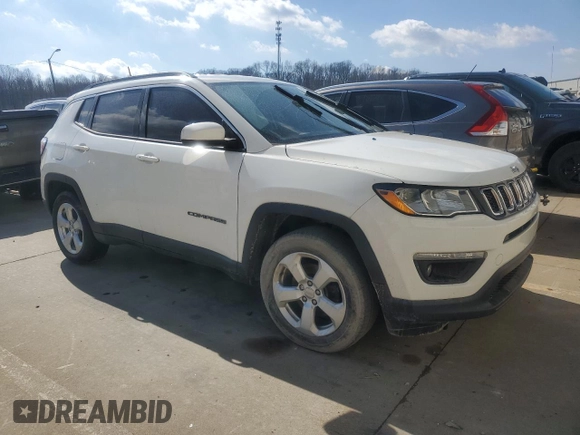 2018 Jeep Compass Latitude with VIN 3C4NJCBB5JT226168, listed as a Copart auction lot 47044735 with Not provided miles and Salvage title. Bid and sale history available at DreamBid. Image 4.