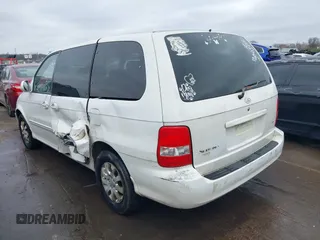 2004 Kia Sedona LX with VIN KNDUP131446537660, listed as a IAAI auction lot 41526183 with 282,891 mi miles. Bid and sale history available at carsss.com. Image 3.