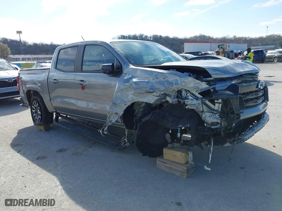 2023 Chevrolet Colorado 4WD Z71 with VIN 1GCPTDEK6P1137701, listed as a IAAI auction lot 40774940 with 10,818 mi miles. Bid and sale history available at carsss.com. Image 18.