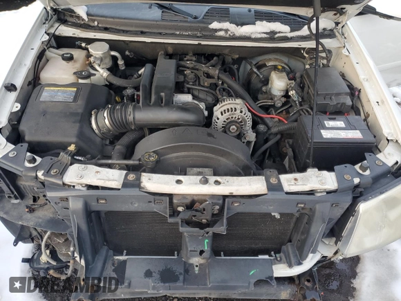 2007 GMC Envoy Denali with VIN 1GKET63M572136349, listed as a Copart auction lot 42797845 with 116,933 mi miles and Salvage Title. Bid and sale history available at carsss.com. Image 12.