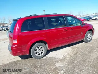 2008 Chrysler Town & Country Touring with VIN 2A8HR54P28R713537, listed as a IAAI auction lot 41795260 with 98,981 mi miles. Bid and sale history available at carsss.com. Image 4.