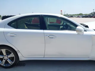 2012 Lexus IS 250 z VIN JTHBF5C2XC5175993, wystawiony jako IAAI lot #42467891 z przebiegiem 207 334 mil mil oraz . Historia ofert i sprzedaży dostępna na DreamBid. Obrazek 13.