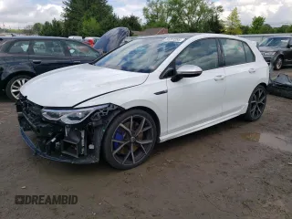 2022 Volkswagen Golf z VIN WVWEB7CD2NW194817, wystawiony jako Copart lot #55263355 z przebiegiem 32 903 mil mil oraz Szkoda całkowita • Salvage title. Historia ofert i sprzedaży dostępna na DreamBid. Obrazek 1.