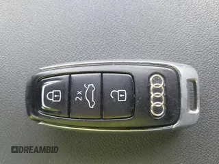 2020 Audi A7 Premium Plus с VIN WAUU2AF29LN057151, выставлен на аукционе IAAI как лот 42245594 с пробегом 39 610 миль миль и . История ставок и продаж доступна на DreamBid. Изображение 11.