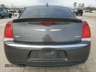 2019 Chrysler 300 Limited with VIN 2C3CCAKG0KH560348, listed as a Copart auction lot 41957255 with 119,223 mi miles and Clean Title. Bid and sale history available at carsss.com. Image 6.