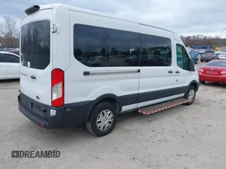 2019 Ford Transit with VIN 1FTYR2CM4KKA63287, listed as a IAAI auction lot 41910079 with 95,472 mi miles. Bid and sale history available at carsss.com. Image 4.
