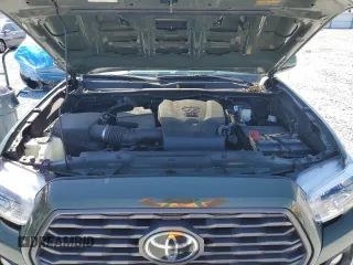 2022 Toyota Tacoma SR z VIN 3TMCZ5AN6NM479653, wystawiony jako Copart lot #47704285 z przebiegiem 57 618 mil mil oraz Szkoda całkowita • Salvage title. Historia ofert i sprzedaży dostępna na DreamBid. Obrazek 12.