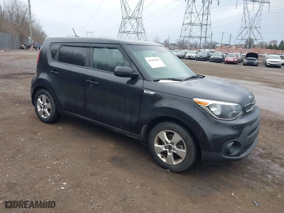 2017 Kia Soul with VIN KNDJN2A25H7466978, listed as a IAAI auction lot 41689803 with 92,848 mi miles. Bid and sale history available at carsss.com. Image 1.
