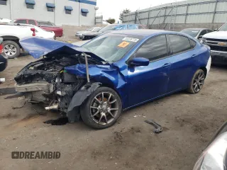 2014 Dodge Dart SXT z VIN 1C3CDFBB9ED673263, wystawiony jako Copart lot #44076775 z przebiegiem 161 977 mil mil oraz Nie do naprawy. Historia ofert i sprzedaży dostępna na DreamBid. Obrazek 1.