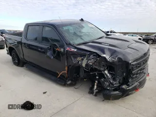 2024 Chevrolet Silverado 1500 Custom Trail Boss with VIN 3GCPDCEK8RG398601, listed as a Copart auction lot 88468505 with 933 mi miles and Salvage Title. Bid and sale history available at carsss.com. Image 4.