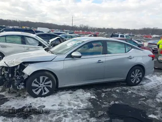 2023 Nissan Altima S with VIN 1N4BL4BV1PN324478, listed as a IAAI auction lot 41309185 with 63,869 mi miles and . Bid and sale history available at carsss.com. Image 14.