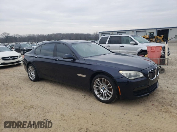 2013 BMW 7 Series 740Li with VIN WBAYE4C52DD136774, listed as a Copart auction lot 44769695 with 199,964 mi miles and Clean title. Bid and sale history available at DreamBid. Image 4.
