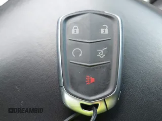 2017 Cadillac XT5 Platinum AWD с VIN 1GYKNFRS4HZ100671, выставлен на аукционе IAAI как лот 42417258 с пробегом 104 243 миль миль и . История ставок и продаж доступна на DreamBid. Изображение 11.