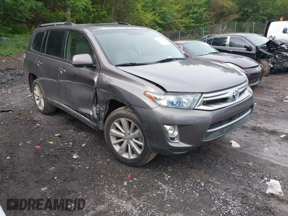 2013 Toyota Highlander Limited with VIN JTEDC3EH7D2012662, listed as a IAAI auction lot 42226232 with 135,064 mi miles and . Bid and sale history available at DreamBid. Image 1.