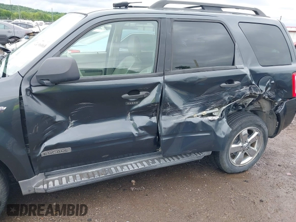 2008 Ford Escape XLT with VIN 1FMCU03188KB27273, listed as a IAAI auction lot 42196068 with 164,482 mi miles and . Bid and sale history available at DreamBid. Image 6.