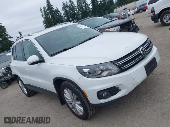 2016 Volkswagen Tiguan SE z VIN WVGBV7AX4GW508103, wystawiony jako IAAI lot #42473754 z przebiegiem 104 978 mil mil oraz . Historia ofert i sprzedaży dostępna na DreamBid. Obrazek 1.