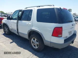 2002 Ford Explorer XLT z VIN 1FMZU63W12UB28656, wystawiony jako IAAI lot #42296498 z przebiegiem Nie podano mil oraz . Historia ofert i sprzedaży dostępna na DreamBid. Obrazek 3.