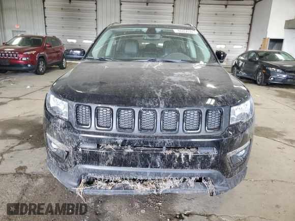 2019 Jeep Compass Altitude with VIN 3C4NJCBB4KT715498, listed as a Copart auction lot 60856305 with 55,307 mi miles and Salvage title. Bid and sale history available at DreamBid. Image 5.
