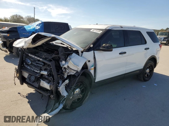 2016 Ford Utility Police Interceptor with VIN 1FM5K8AR0GGA46825, listed as a Copart auction lot 80715134 with 0 mi miles and Non Repairable. Bid and sale history available at carsss.com. Image 1.