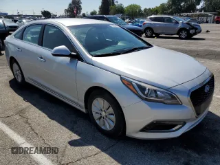2016 Hyundai Sonata Hybrid SE with VIN KMHE24L11GA009480, listed as a Copart auction lot 54905615 with 71,245 mi miles and Salvage Title. Bid and sale history available at carsss.com. Image 4.