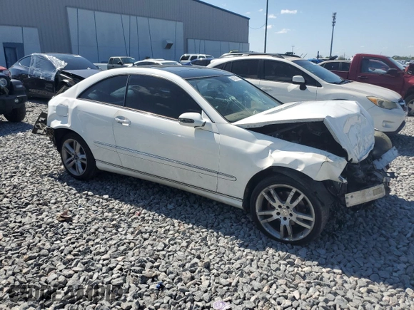 2007 Mercedes-Benz CLK 350 with VIN WDBTJ56H97F207156, listed as a Copart auction lot 51802475 with 187,165 mi miles and Salvage title. Bid and sale history available at DreamBid. Image 4.