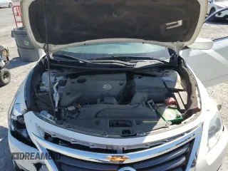 2015 Nissan Altima 2.5 S with VIN 1N4AL3AP0FC409685, listed as a Copart auction lot 52282955 with 69,367 mi miles and Salvage Title. Bid and sale history available at carsss.com. Image 12.