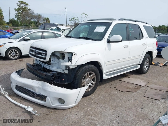 2004 Toyota Sequoia Limited with VIN 5TDZT38A04S236082, listed as a IAAI auction lot 41598592 with 104,042 mi miles. Bid and sale history available at carsss.com. Image 18.
