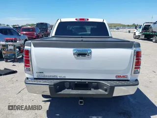 2010 GMC Sierra 1500 SLE z VIN 3GTRCVE04AG138237, wystawiony jako IAAI lot #41860472 z przebiegiem 56 831 mil mil oraz . Historia ofert i sprzedaży dostępna na DreamBid. Obrazek 17.