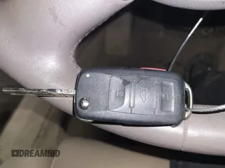 2005 Audi A8 z VIN WAUML44E85N013995, wystawiony jako IAAI lot #42130813 z przebiegiem 53 435 mil mil oraz . Historia ofert i sprzedaży dostępna na DreamBid. Obrazek 11.