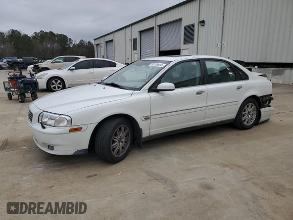 2005 Volvo S80 with VIN YV1TS592651401184, listed as a Copart auction lot 87478924 with 155,318 mi miles and Salvage Title. Bid and sale history available at carsss.com. Image 1.