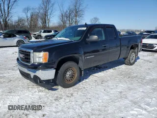 2008 GMC Sierra 1500 Work Truck z VIN 1GTEC19098Z269921, wystawiony jako Copart lot #46299175 z przebiegiem 108 095 mil mil oraz Szkoda całkowita • Salvage title. Historia ofert i sprzedaży dostępna na DreamBid. Obrazek 1.
