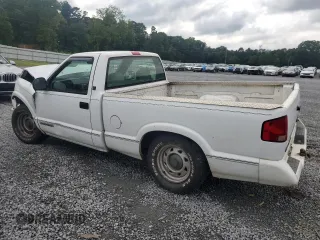 1995 GMC Sonoma with VIN 1GTCS1449SK528461, listed as a Copart auction lot 67146364 with Not Provided miles and Salvage Title. Bid and sale history available at DreamBid. Image 2.
