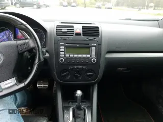 2007 Volkswagen GTI z VIN WVWFV71K67W111969, wystawiony jako Copart lot #56000145 z przebiegiem 211 091 mil mil oraz Szkoda całkowita • Salvage title. Historia ofert i sprzedaży dostępna na DreamBid. Obrazek 8.
