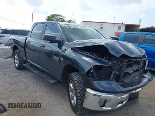 2019 Ram 1500 Big Horn z VIN 1C6RR7TT8KS713058, wystawiony jako IAAI lot #41863893 z przebiegiem 119 477 mil mil oraz . Historia ofert i sprzedaży dostępna na DreamBid. Obrazek 1.