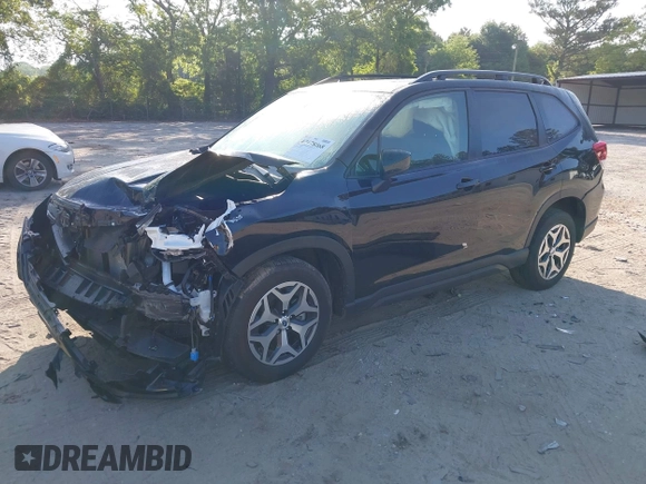 2024 Subaru Forester Premium with VIN JF2SKACC7RH507864, listed as a IAAI auction lot 42178068 with 13,700 mi miles and . Bid and sale history available at DreamBid. Image 2.
