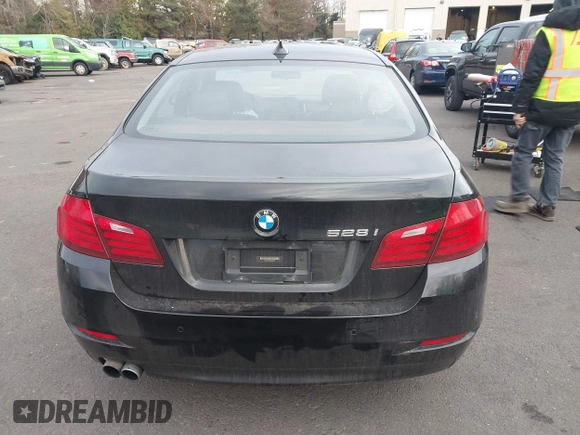 2014 BMW 5 Series 528i with VIN WBA5A5C5XED502261, listed as a IAAI auction lot 41418334 with 139,983 mi miles. Bid and sale history available at carsss.com. Image 16.