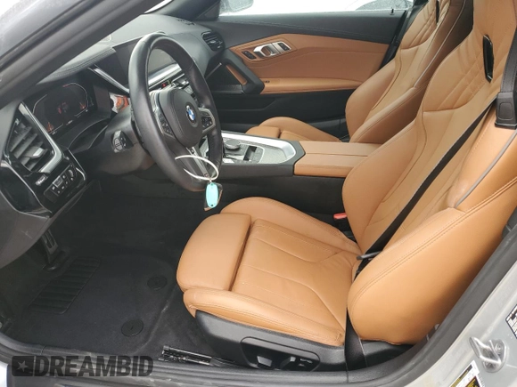 2022 BMW Z4 sDrive30i z VIN WBAHF3C06NWX82076, wystawiony jako Copart lot #75177644 z przebiegiem 2824 mil mil oraz Szkody całkowita. Historia ofert i sprzedaży dostępna na DreamBid. Obrazek 7.