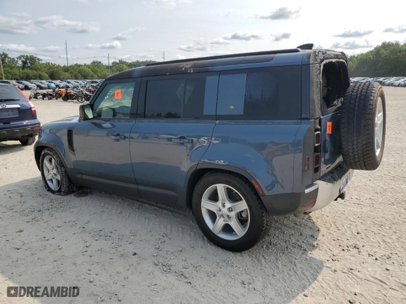 2020 Land Rover Defender SE with VIN SALEP7EU0L2020336, listed as a Copart auction lot 67423444 with 0 mi miles and Salvage Title. Bid and sale history available at carsss.com. Image 2.