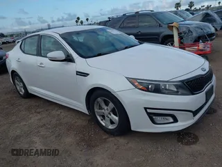 2015 Kia Optima LX with VIN KNAGM4A77F5622299, listed as a IAAI auction lot 42068196 with 200,908 mi miles. Bid and sale history available at carsss.com. Image 1.