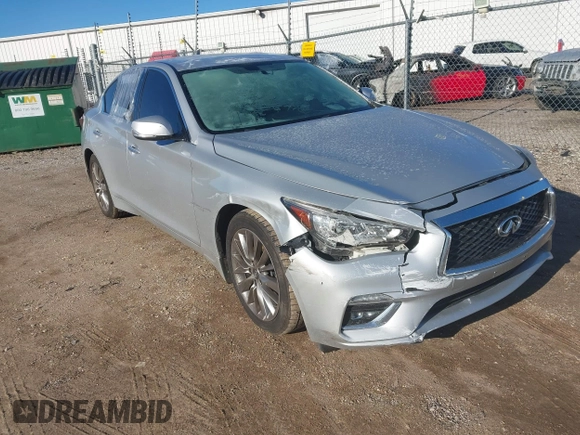 2018 Infiniti Q50 Luxe with VIN JN1EV7AR0JM433294, listed as a IAAI auction lot 41742303 with 62,217 mi miles and . Bid and sale history available at DreamBid. Image 1.
