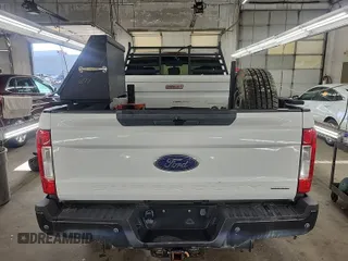 2017 Ford F-350 with VIN 1FT7X3B62HEE09676, listed as a IAAI auction lot 42727709 with 154,269 mi miles and . Bid and sale history available at DreamBid. Image 47.
