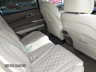 2023 Genesis GV80 z VIN KMUHCESC2PU127234, wystawiony jako IAAI lot #42076050 z przebiegiem 24 281 mil mil oraz . Historia ofert i sprzedaży dostępna na DreamBid. Obrazek 8.
