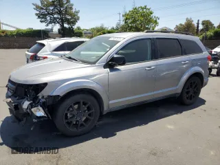 2017 Dodge Journey SXT with VIN 3C4PDCBG7HT547666, listed as a Copart auction lot 57987875 with 124,484 mi miles and Salvage title. Bid and sale history available at DreamBid. Image 1.