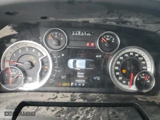 2014 Ram 2500 SLT with VIN 3C6UR5DL1EG213543, listed as a Copart auction lot 81848034 with 164,619 mi miles and Salvage Title. Bid and sale history available at carsss.com. Image 9.