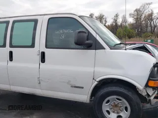 2003 Chevrolet Express Cargo with VIN 1GCGG25U431160656, listed as a IAAI auction lot 40876526 with 438,231 mi miles and . Bid and sale history available at DreamBid. Image 18.