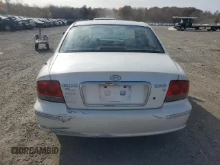 2004 Hyundai Sonata GLS with VIN KMHWF35H34A920659, listed as a Copart auction lot 77813554 with 76,938 mi miles and Clean Title. Bid and sale history available at carsss.com. Image 6.