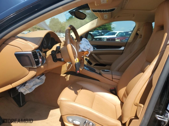 2016 Porsche Panamera 4 with VIN WP0AA2A74GL005557, listed as a Copart auction lot 61807854 with 58,415 mi miles and Salvage Title. Bid and sale history available at carsss.com. Image 7.