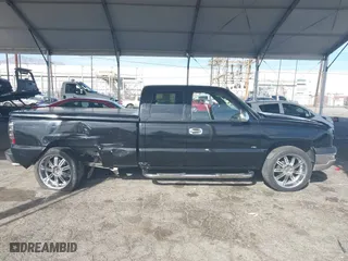2003 Chevrolet Silverado 1500 LS with VIN 1GCEK19T53E131290, listed as a IAAI auction lot 41414921 with 191,890 mi miles. Bid and sale history available at carsss.com. Image 14.