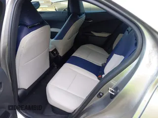 2020 Lexus UX 250h with VIN JTHX9JBHXL2033589, listed as a IAAI auction lot 42113363 with 71,669 mi miles and . Bid and sale history available at DreamBid. Image 8.